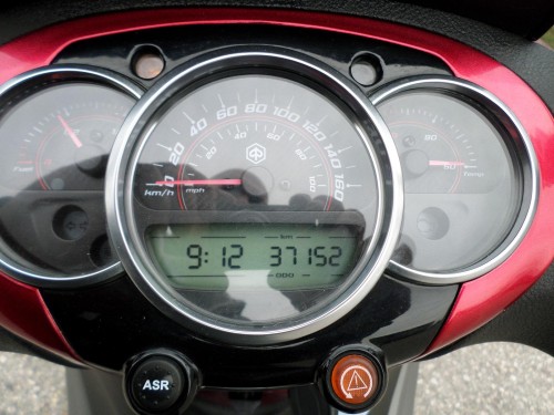 Piaggio<br>Beverly 350 – Bild 11