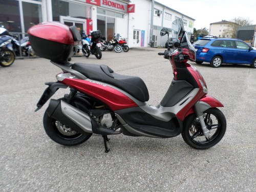Piaggio<br>Beverly 350 – Bild 2