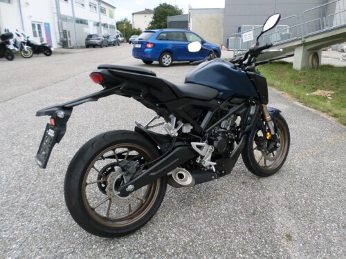 Honda<br>CB 125R ABS – Bild 3