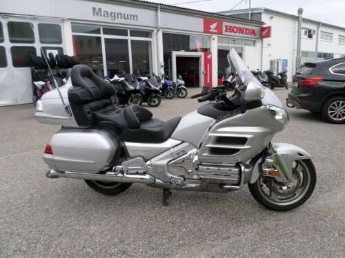 Honda<br>GL 1800 Goldwing – Bild 2