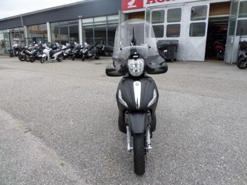 Piaggio<br>Beverly 350S – Bild 8