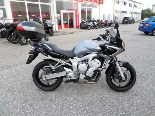 Yamaha<br>FZ6 Fazer S2 – Bild 2