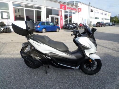 Honda<br>Forza 125 – Bild 2