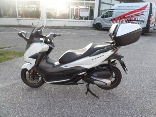Honda<br>Forza 125 – Bild 6