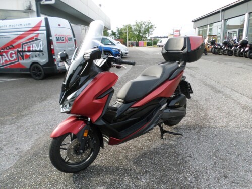 Honda<br>Forza 125 – Bild 7