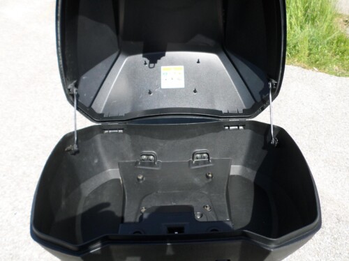Honda<br>Forza 300 mit Topcase – Bild 12