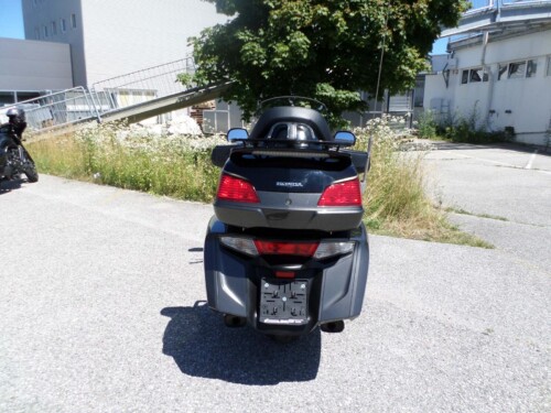 Honda<br>GL 1800 Goldwing – Bild 4