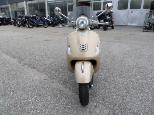 Vespa<br>GTS 300 – Bild 8