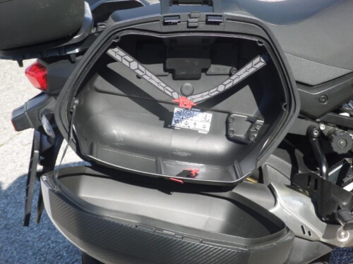 SUZUKI<br>V-Strom 650 XT – Bild 12