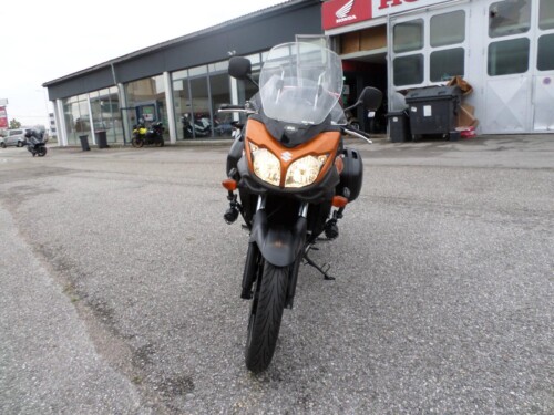 SUZUKI<br>V-Strom 650 – Bild 8