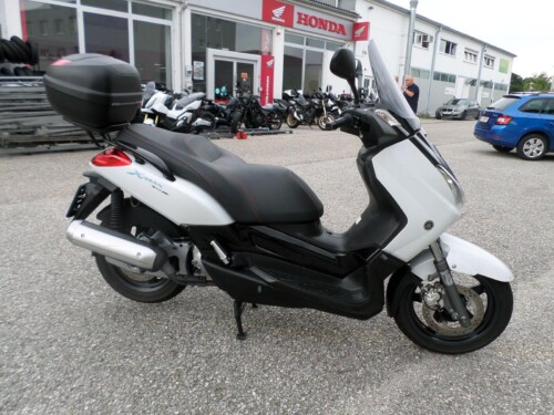 Yamaha<br>YP 125R X-Max125 – Bild 2