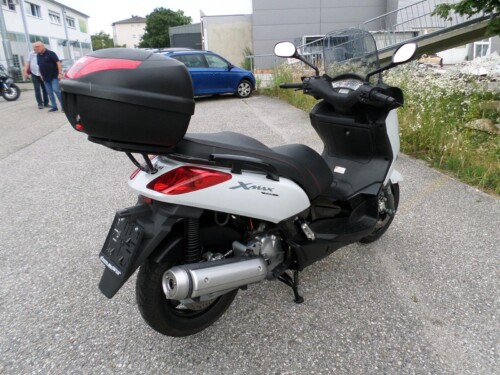 Yamaha<br>YP 125R X-Max125 – Bild 3