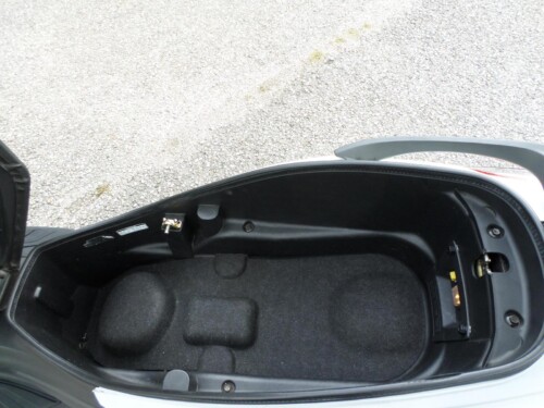 SYM<br>GTS 300 – Bild 12