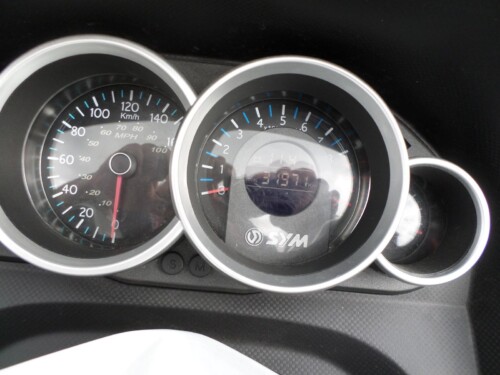 SYM<br>GTS 300 – Bild 9