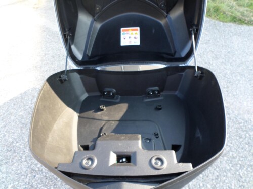 Honda<br>SH 125 mit Topcase – Bild 12