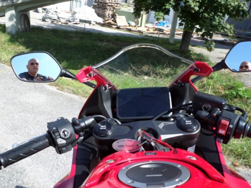 Honda<br>CBR 650R – Bild 10