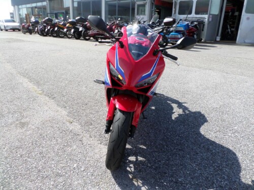 Honda<br>CBR 650R – Bild 8