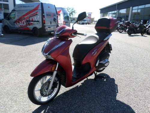 Honda<br>SH 350 mit Topcase – Bild 7